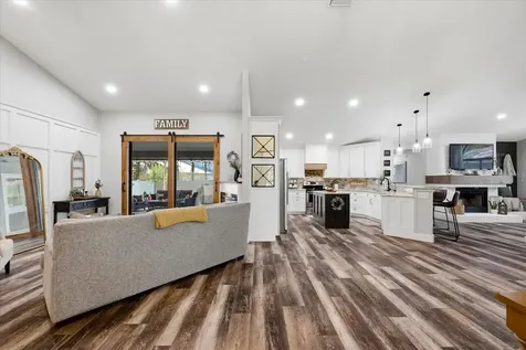 1445 Waterwood Drive Lutz FL 33559