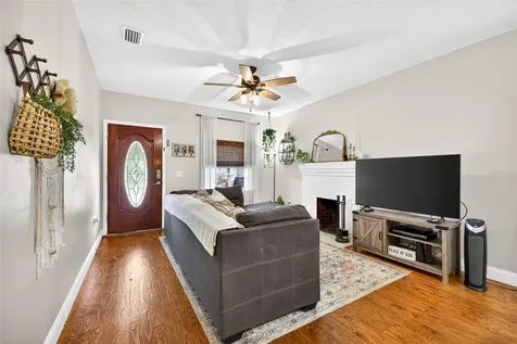 307 W Chelsea Street Tampa FL 33603