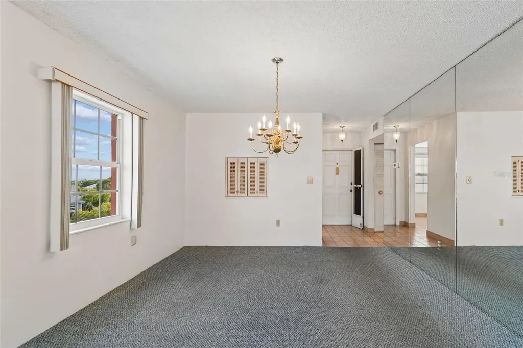 6960 20th Avenue N St Petersburg FL 33710