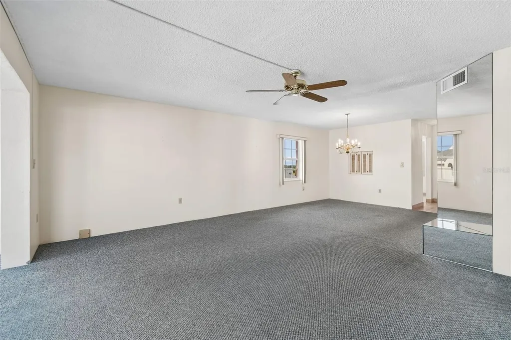 6960 20th Avenue N St Petersburg FL 33710