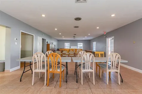 6960 20th Avenue N St Petersburg FL 33710