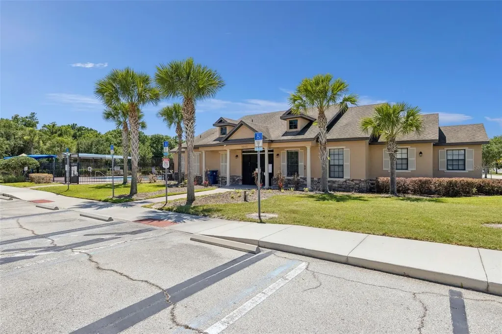 2211 Riverglen Court Kissimmee FL 34746