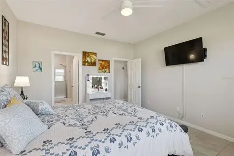 2211 Riverglen Court Kissimmee FL 34746