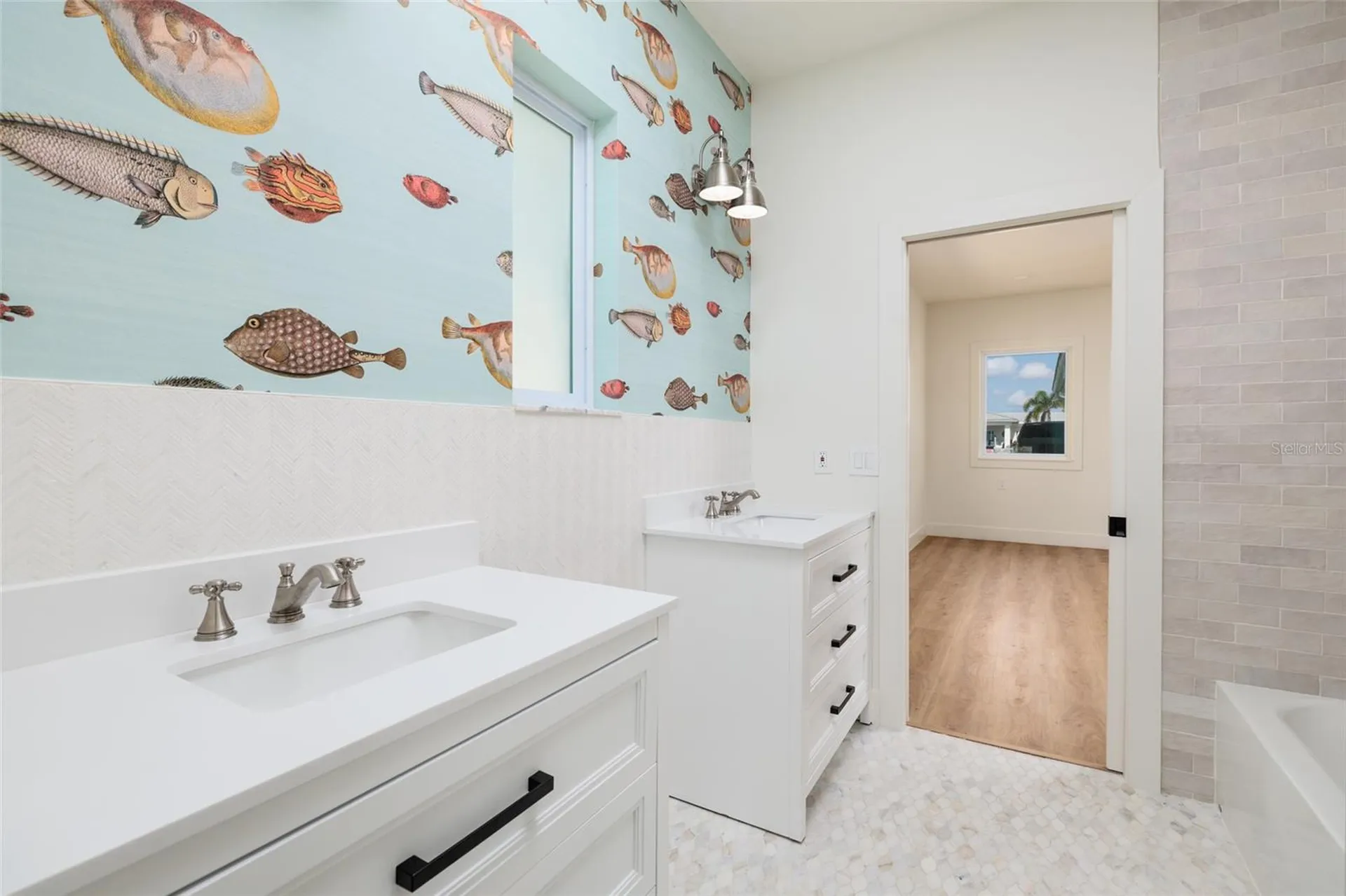 2063 Illinois Avenue NE St Petersburg FL 33703