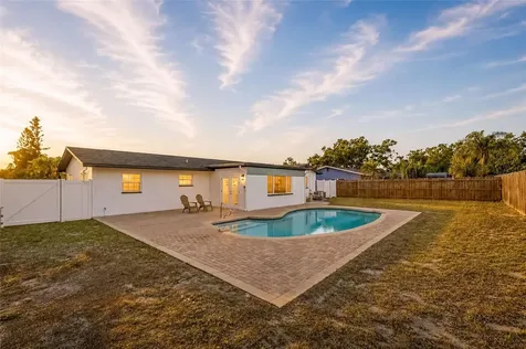 8601 139th Street Seminole FL 33776