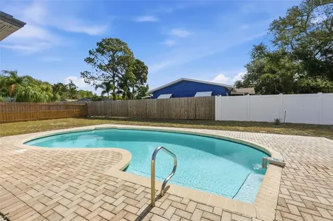8601 139th Street Seminole FL 33776