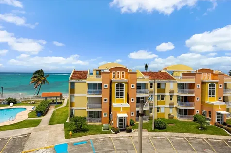 Cii El Charlie Loiza PR 00772