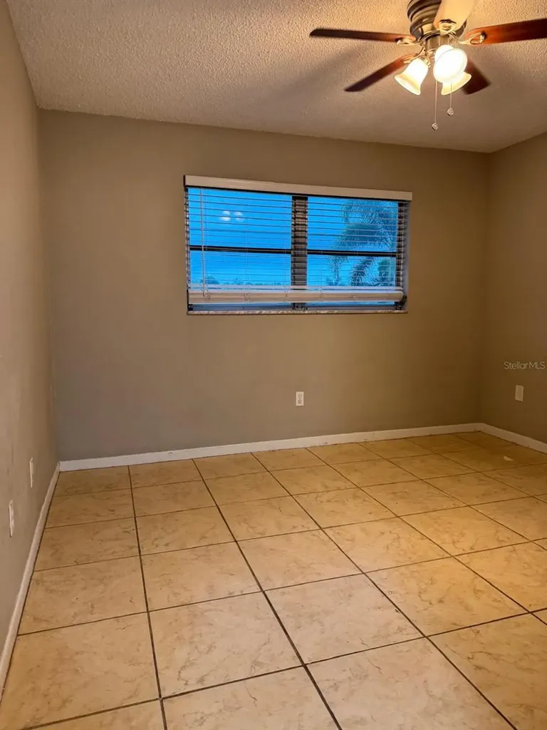 6080 22nd Avenue N St Petersburg FL 33710