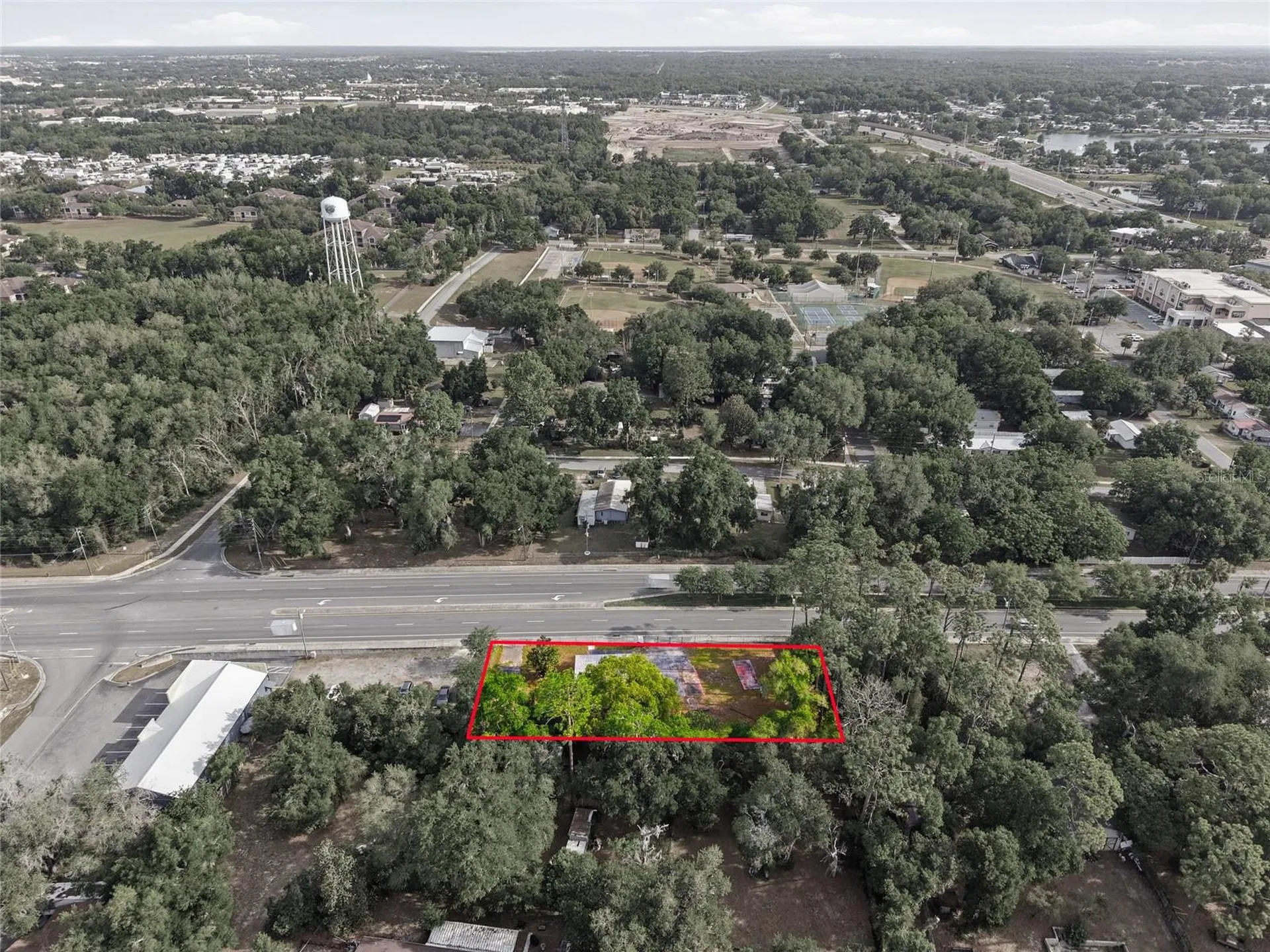 320 Highway 466 Lady Lake FL 32159