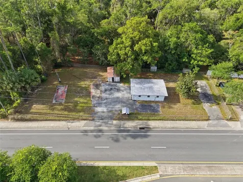 320 Highway 466 Lady Lake FL 32159