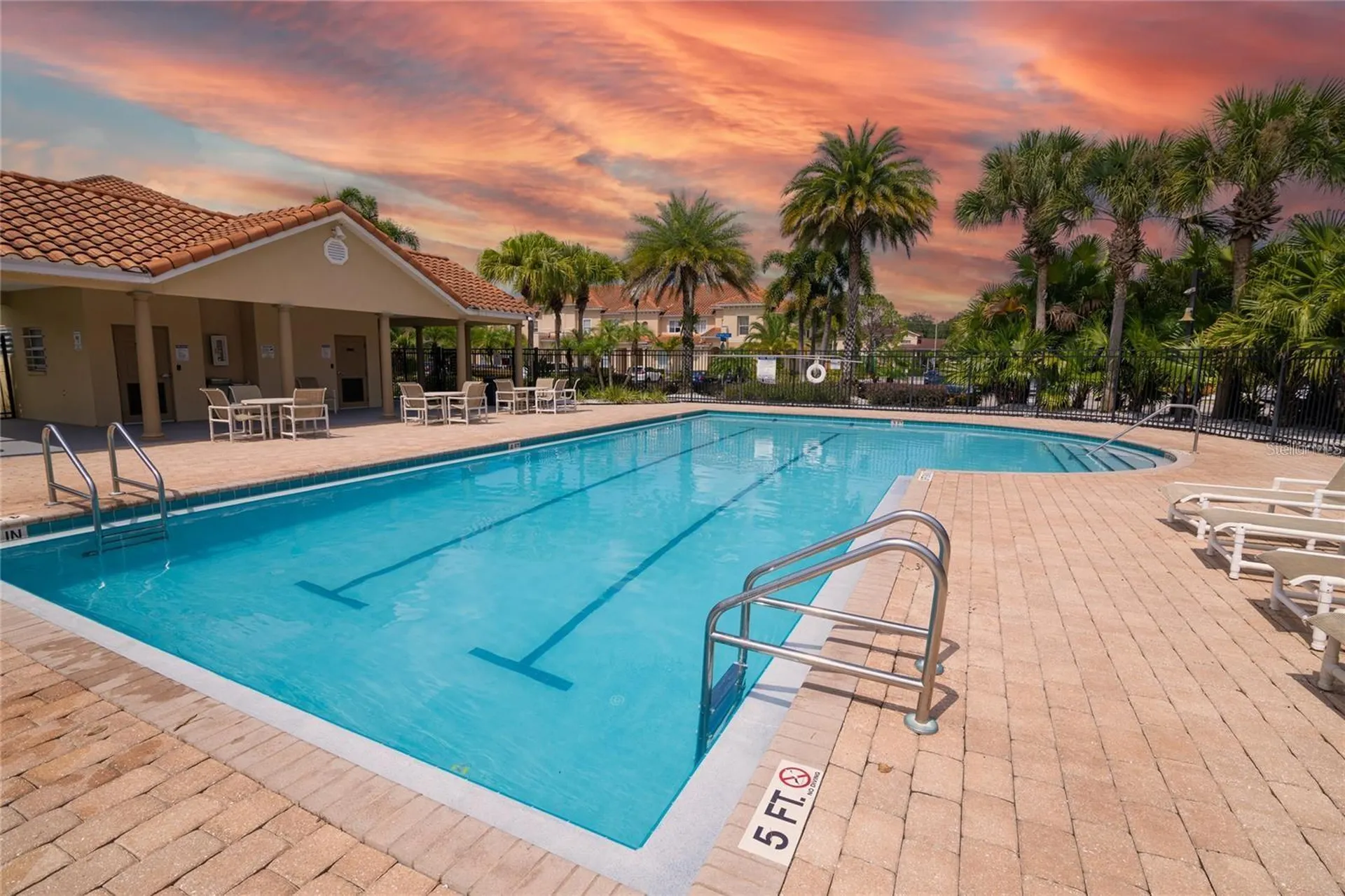 5520 Paradise Cay Circle Kissimmee FL 34746