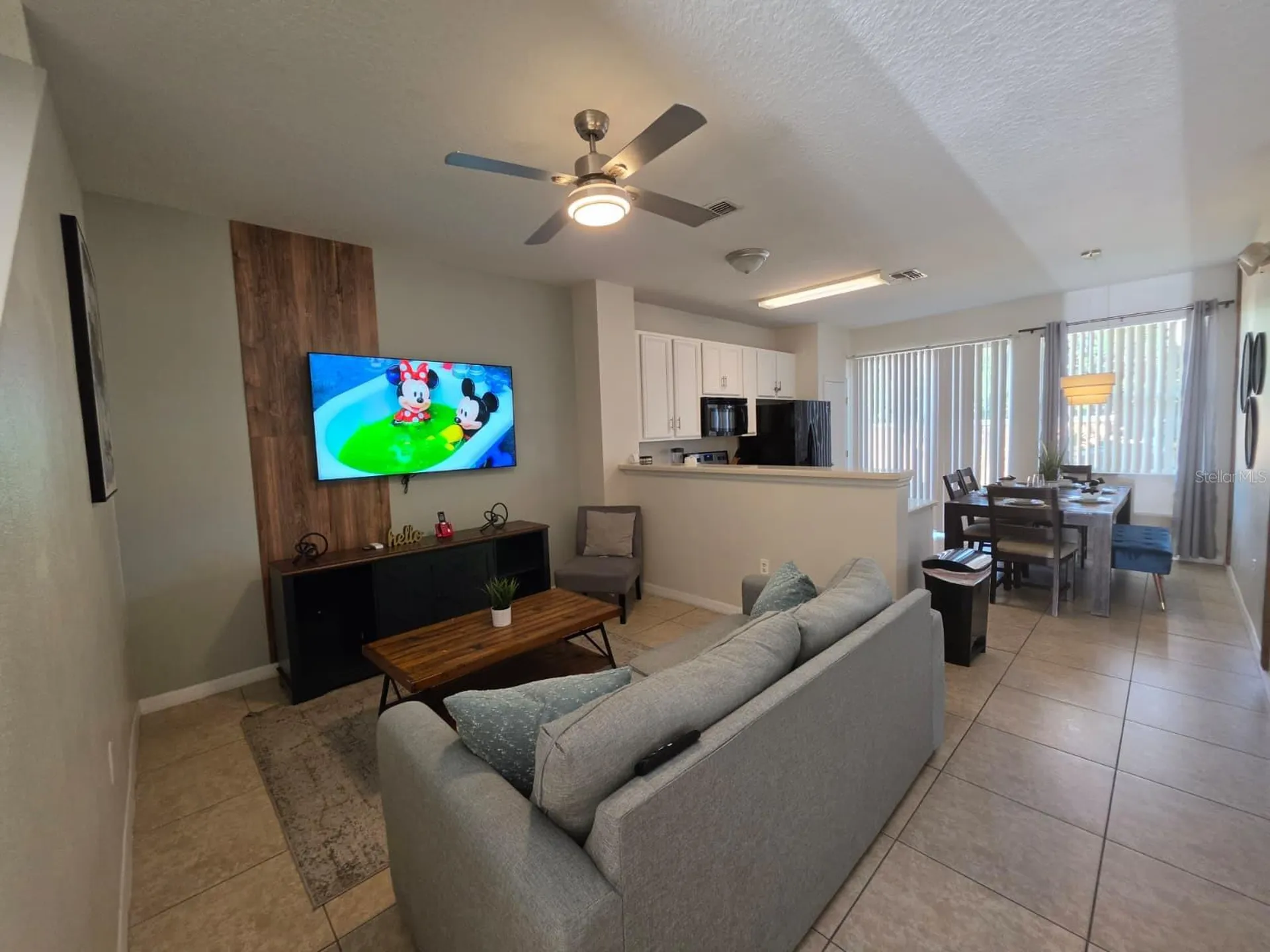 5520 Paradise Cay Circle Kissimmee FL 34746