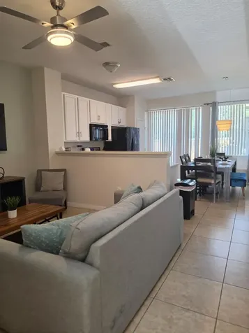 5520 Paradise Cay Circle Kissimmee FL 34746