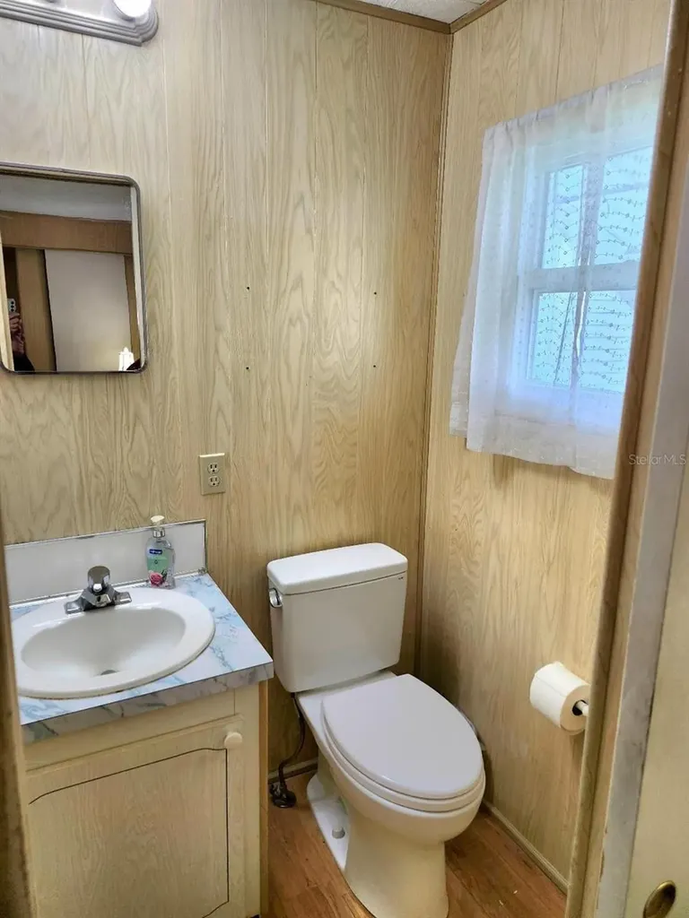 6512 Texas Street Bradenton FL 34207