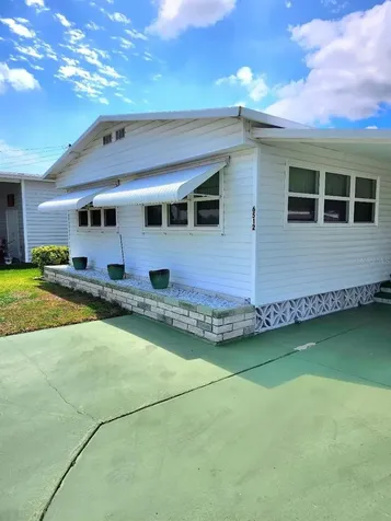 6512 Texas Street Bradenton FL 34207