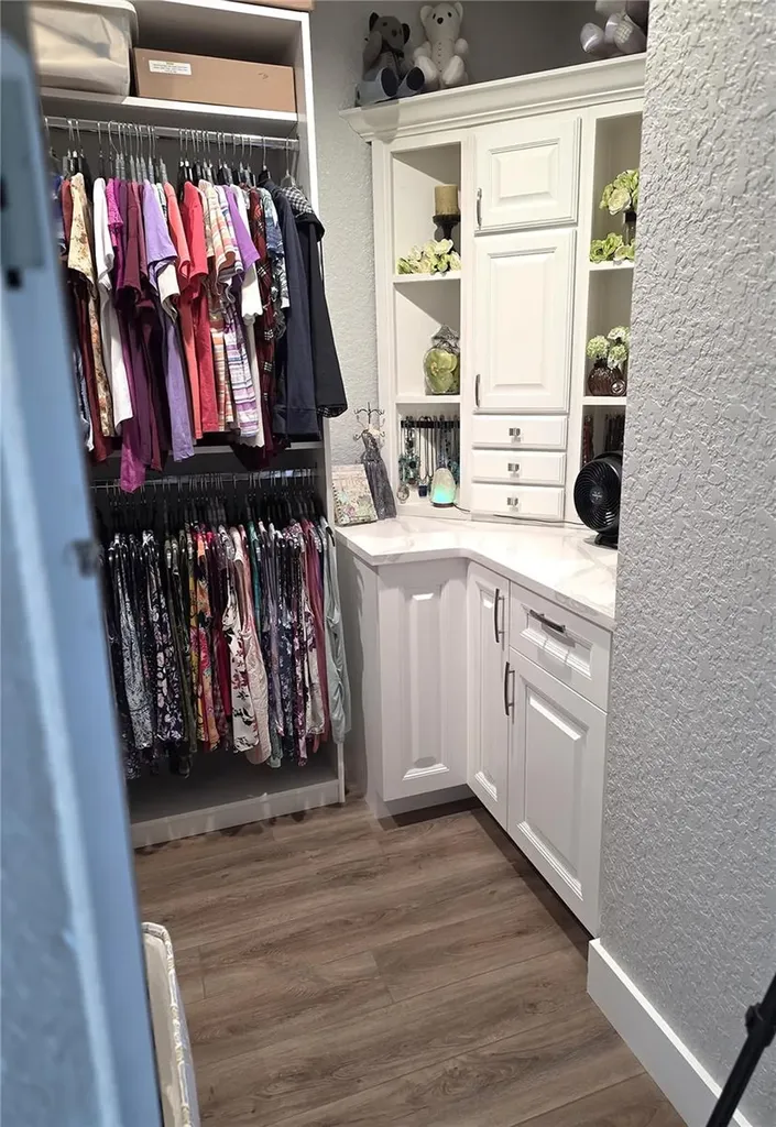 4325 78th Avenue N Pinellas Park FL 33781