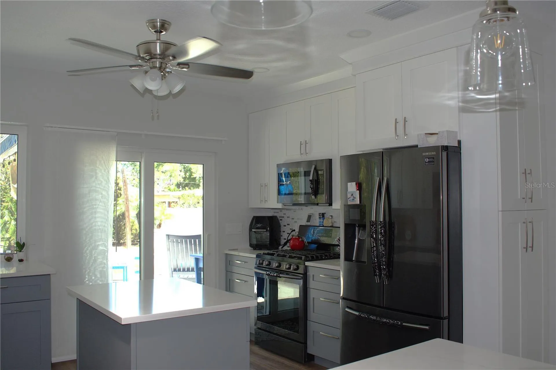 4325 78th Avenue N Pinellas Park FL 33781