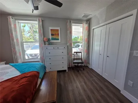 4325 78th Avenue N Pinellas Park FL 33781