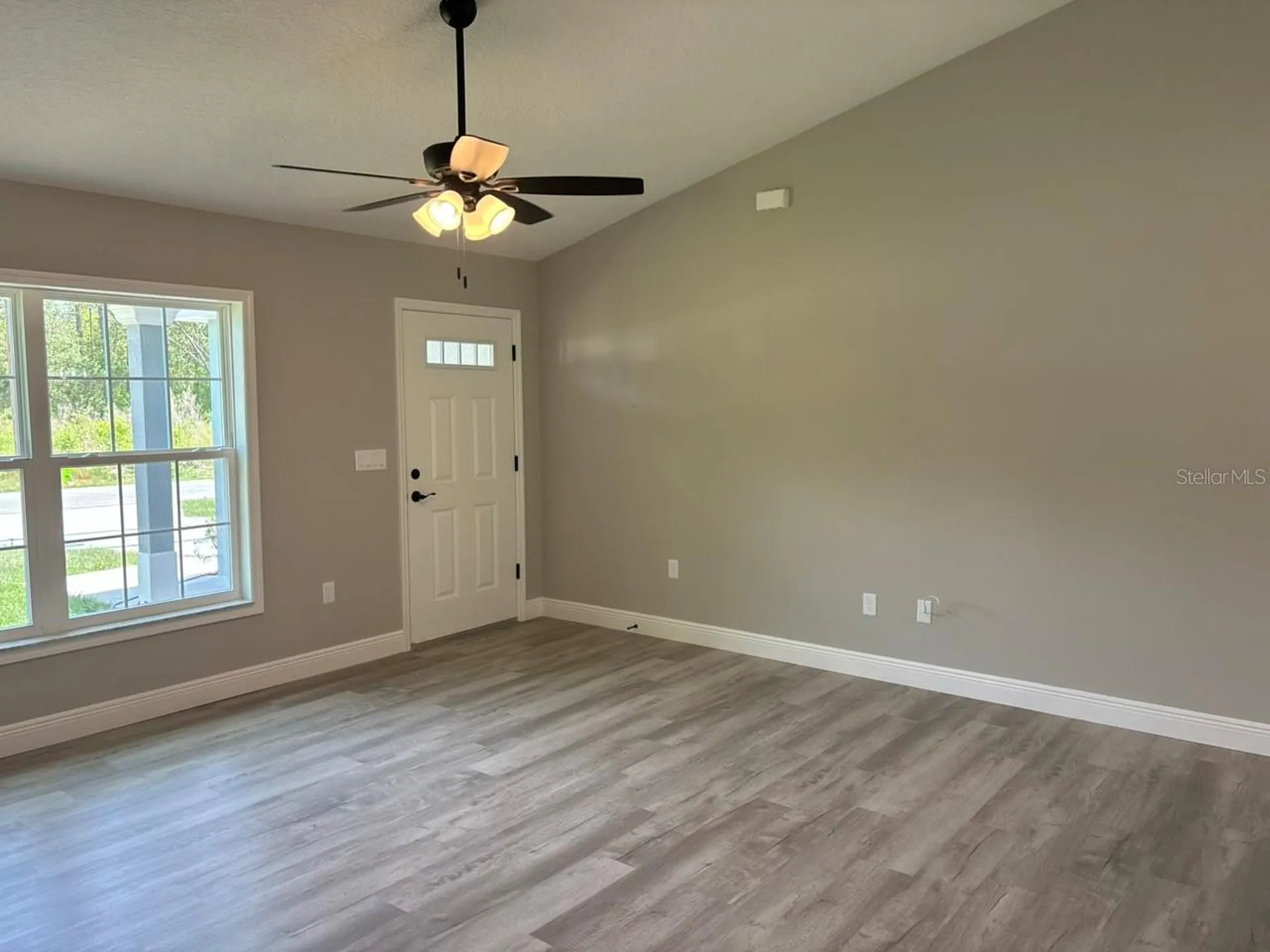 3339 W Early Place Dunnellon FL 34433
