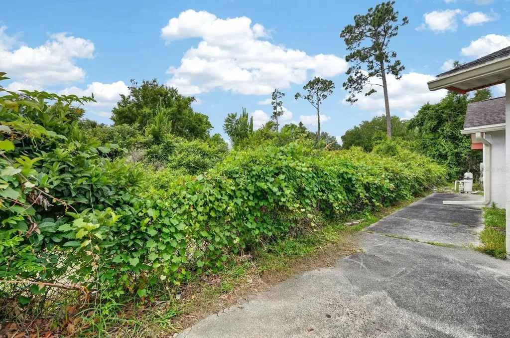 6 Foxhall Court Palm Coast FL 32137