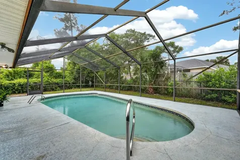 6 Foxhall Court Palm Coast FL 32137