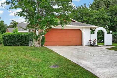 6 Foxhall Court Palm Coast FL 32137
