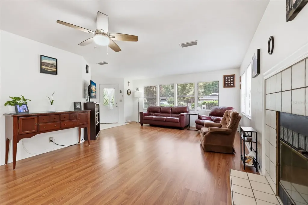 9028 NW 37th Circle Gainesville FL 32653