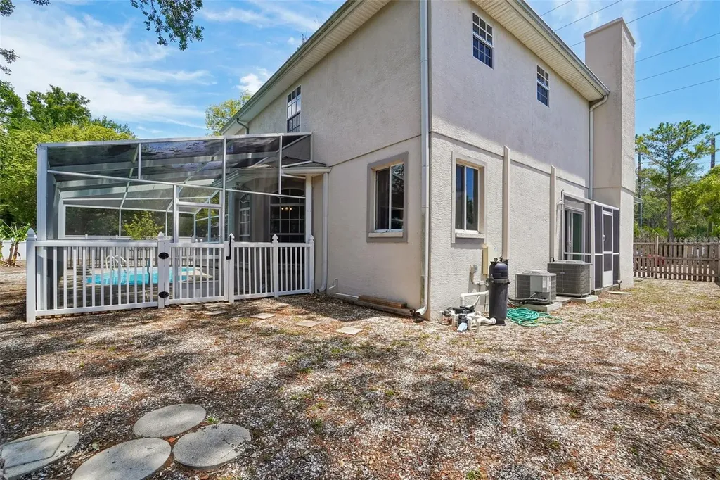 3220 County Road 1 Dunedin FL 34698
