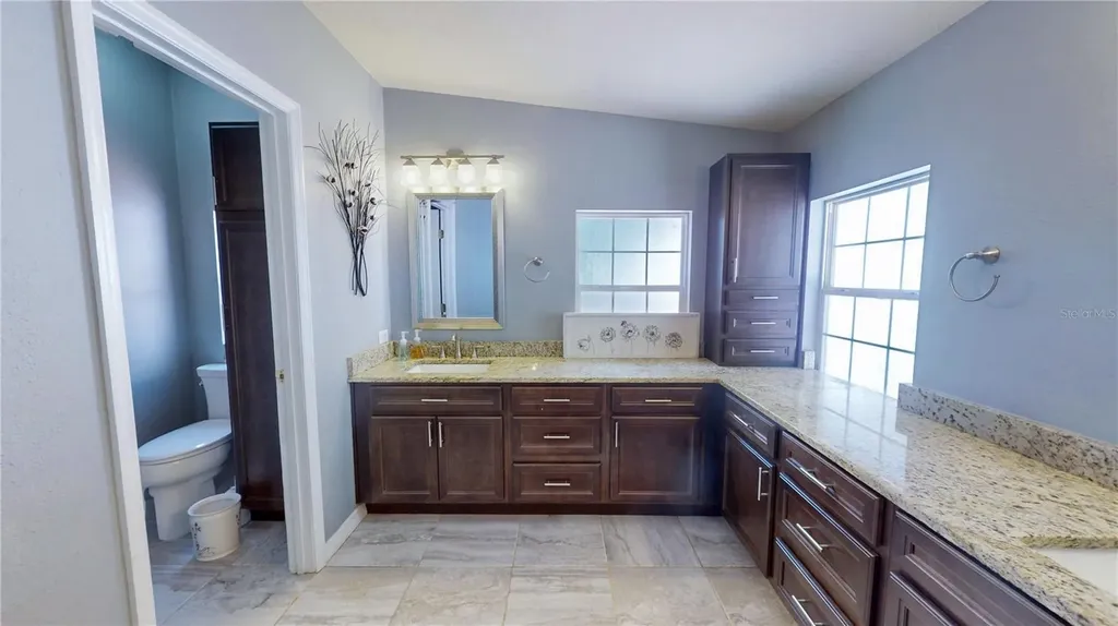 10324 Skewlee Road Thonotosassa FL 33592
