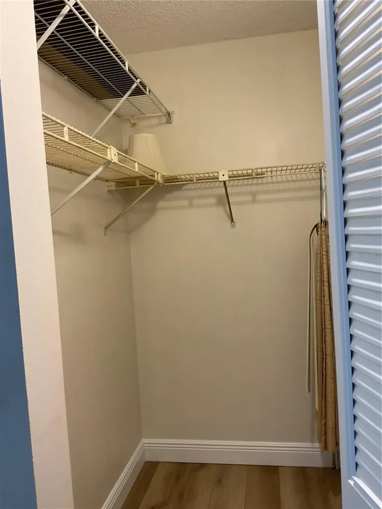 2687 Pine Ridge Way S Palm Harbor FL 34684