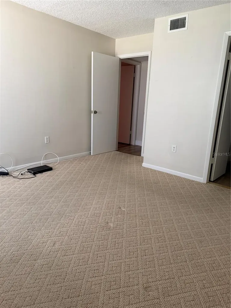 2687 Pine Ridge Way S Palm Harbor FL 34684