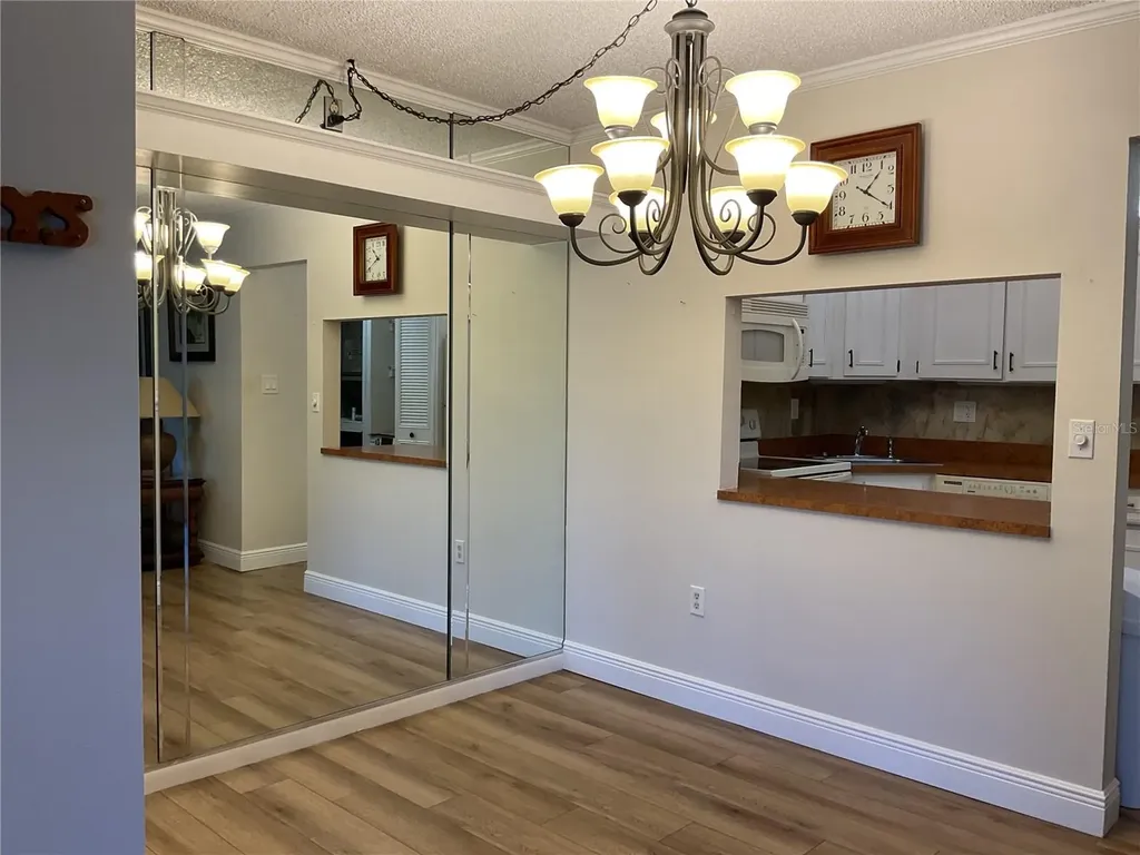 2687 Pine Ridge Way S Palm Harbor FL 34684
