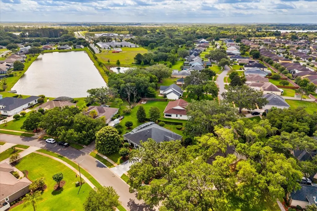 5222 Hammock Pointe Court St Cloud FL 34771