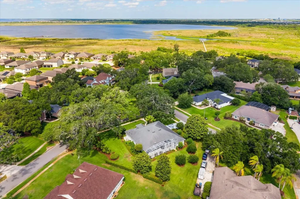 5222 Hammock Pointe Court St Cloud FL 34771
