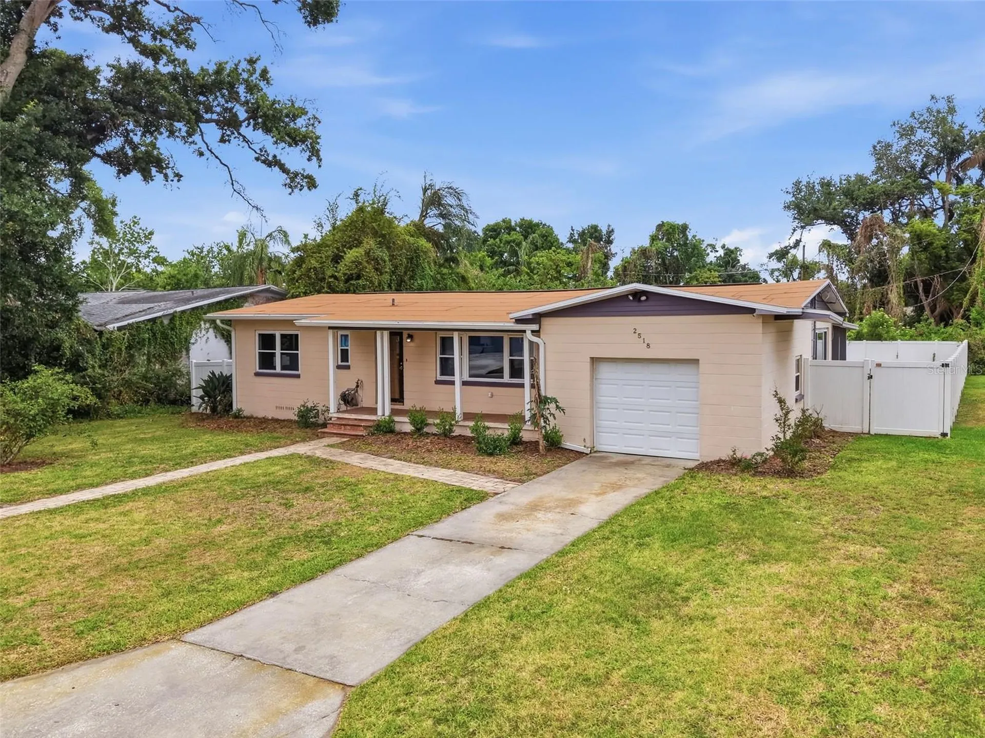 2518 W North Street Tampa FL 33614