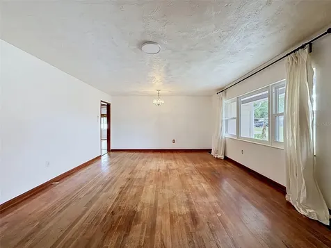 2518 W North Street Tampa FL 33614