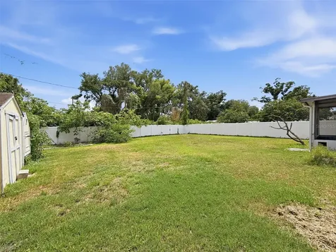 2518 W North Street Tampa FL 33614