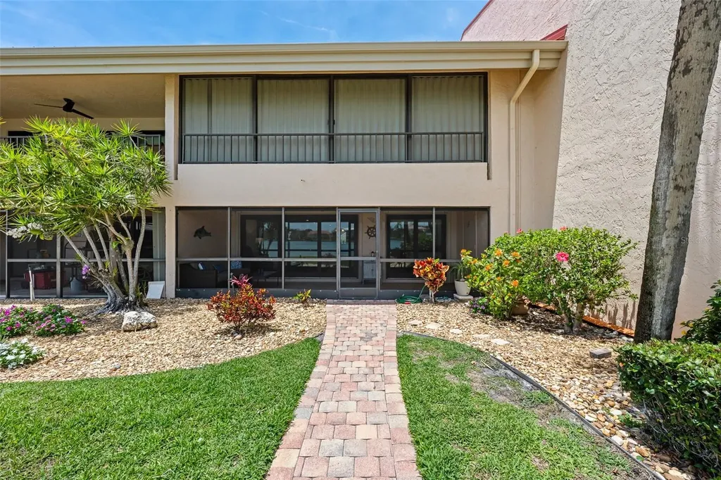 4740 Brittany Drive S St Petersburg FL 33715