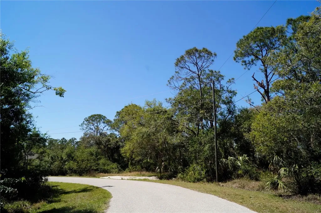 8370 Chorley Avenue North Port FL 34291