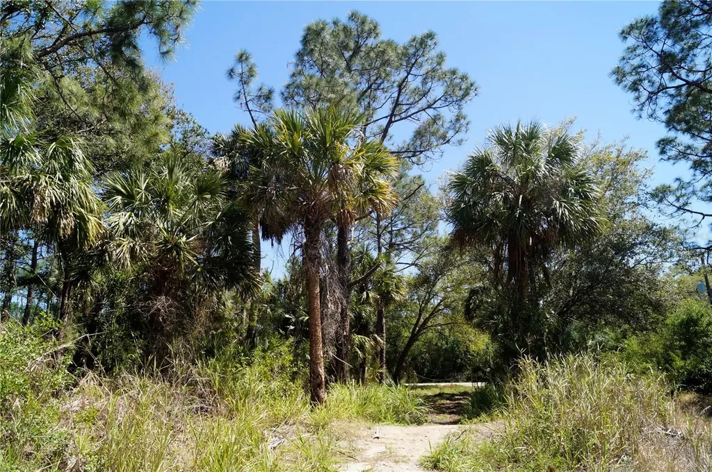 8370 Chorley Avenue North Port FL 34291