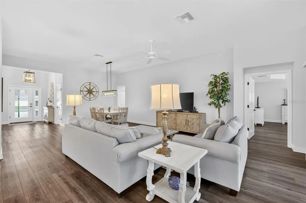 912 Trifu Terrace The Villages FL 32163