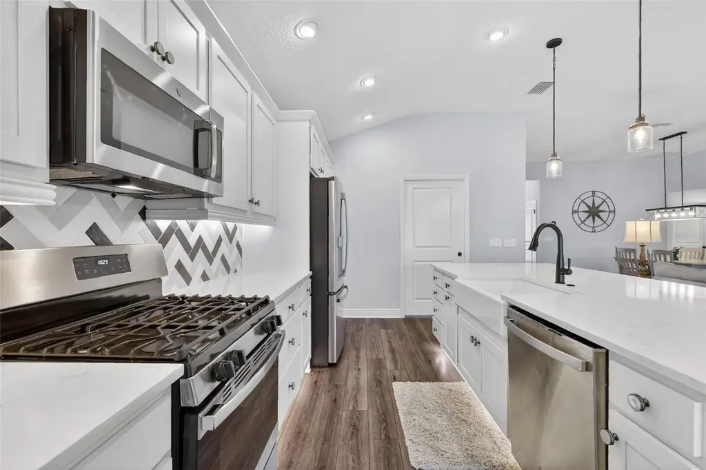 912 Trifu Terrace The Villages FL 32163