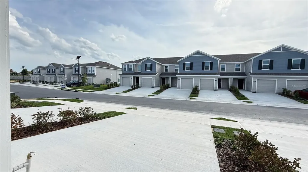 837 Lynx Street Davenport FL 33837