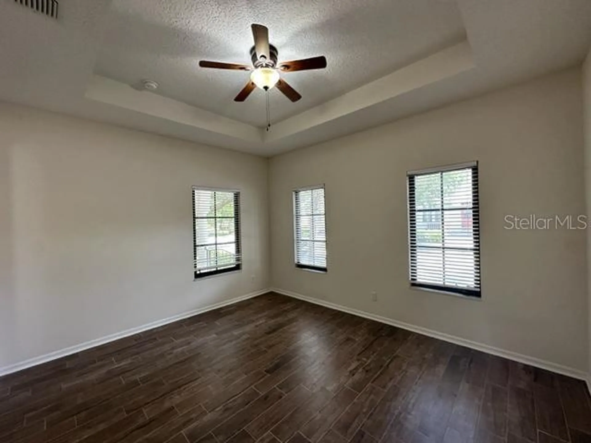 906 Pawstand Road Celebration FL 34747