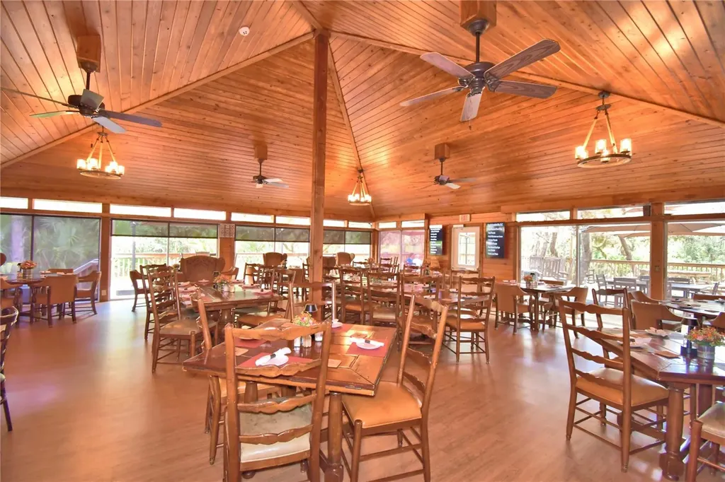 32801 Hwy 441 N Okeechobee FL 34972