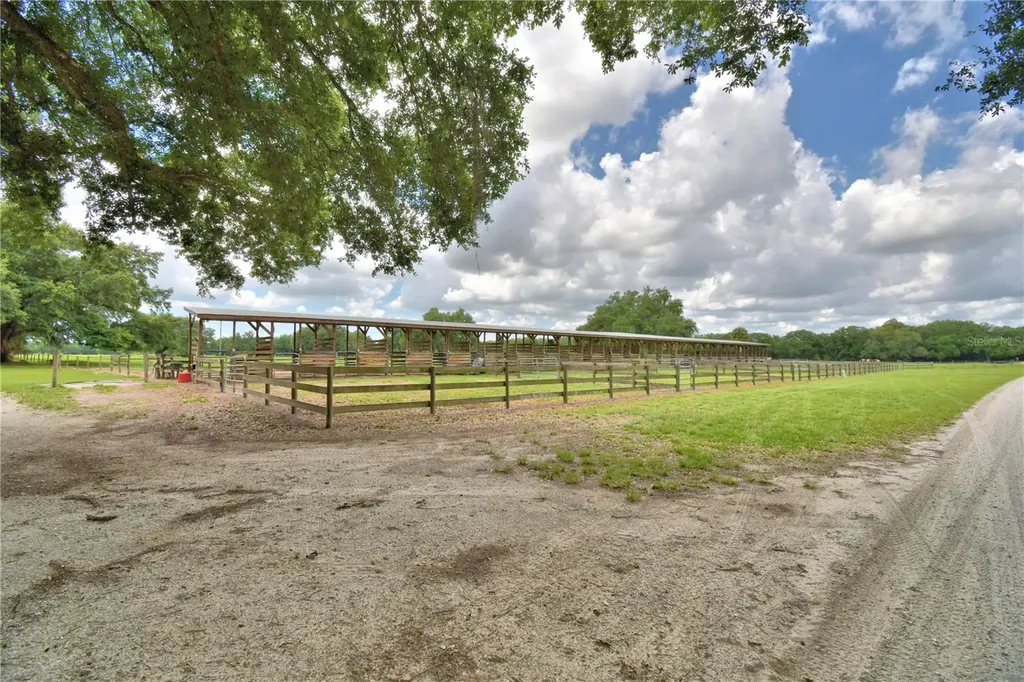 32801 Hwy 441 N Okeechobee FL 34972