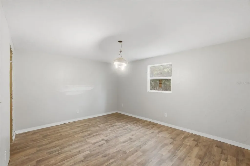 6945 NE 5th Place Ocala FL 34470
