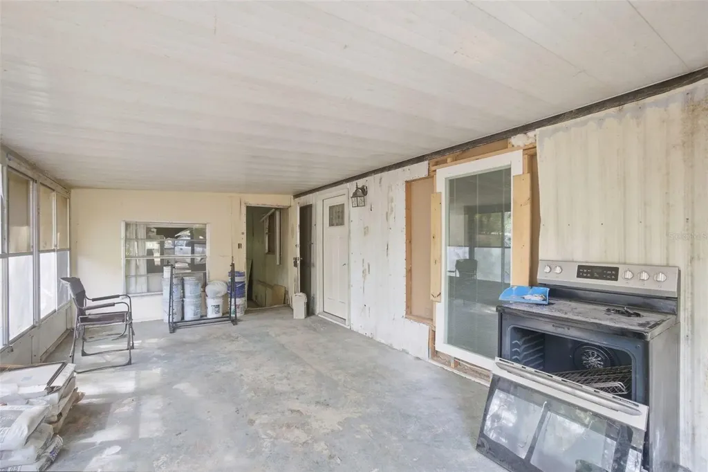 6945 NE 5th Place Ocala FL 34470