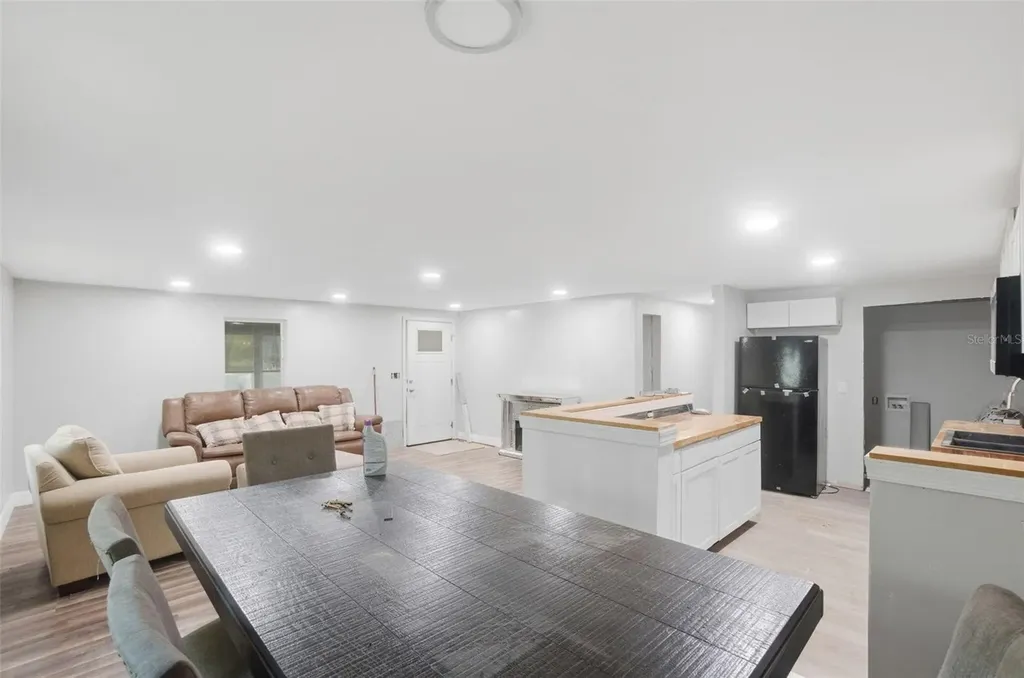 6945 NE 5th Place Ocala FL 34470