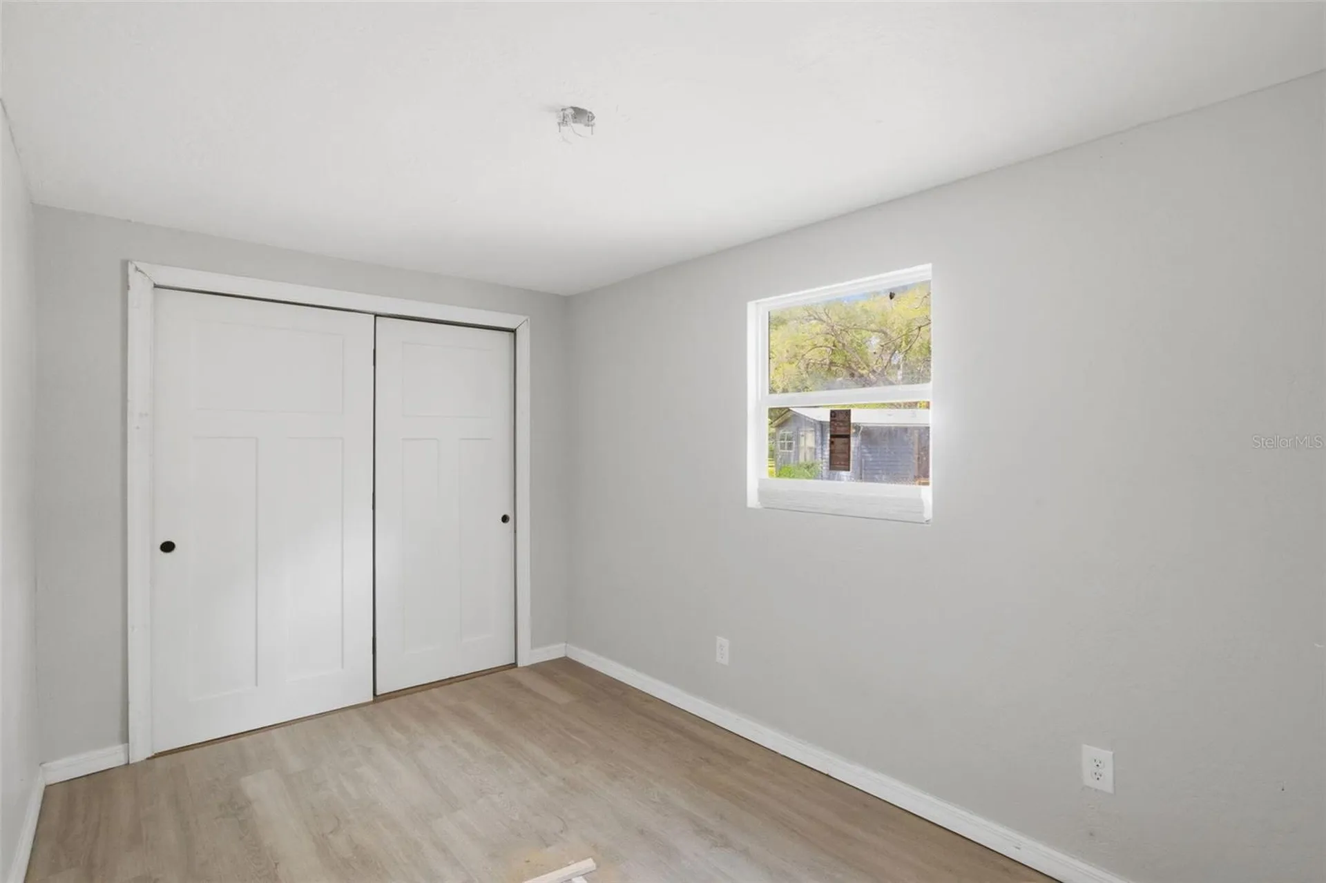6945 NE 5th Place Ocala FL 34470